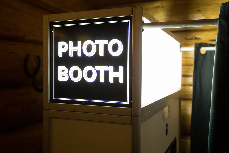 photo booth sign lit up 